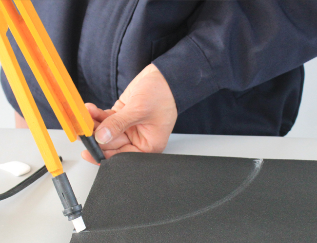 测量橡塑保温板尺寸